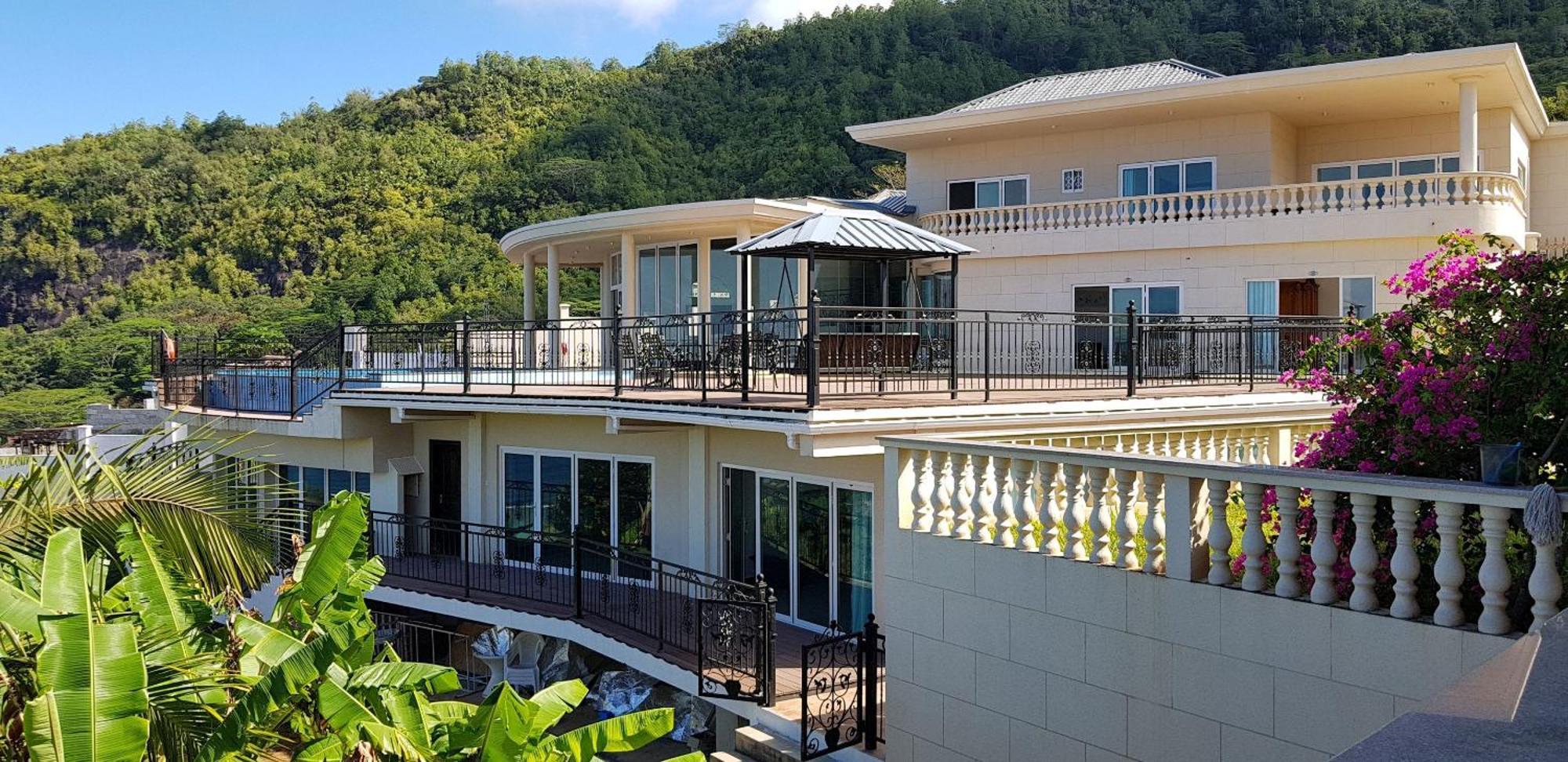 Amanda Villa - Best Value Mountain Top Inn Au Cap Exterior photo
