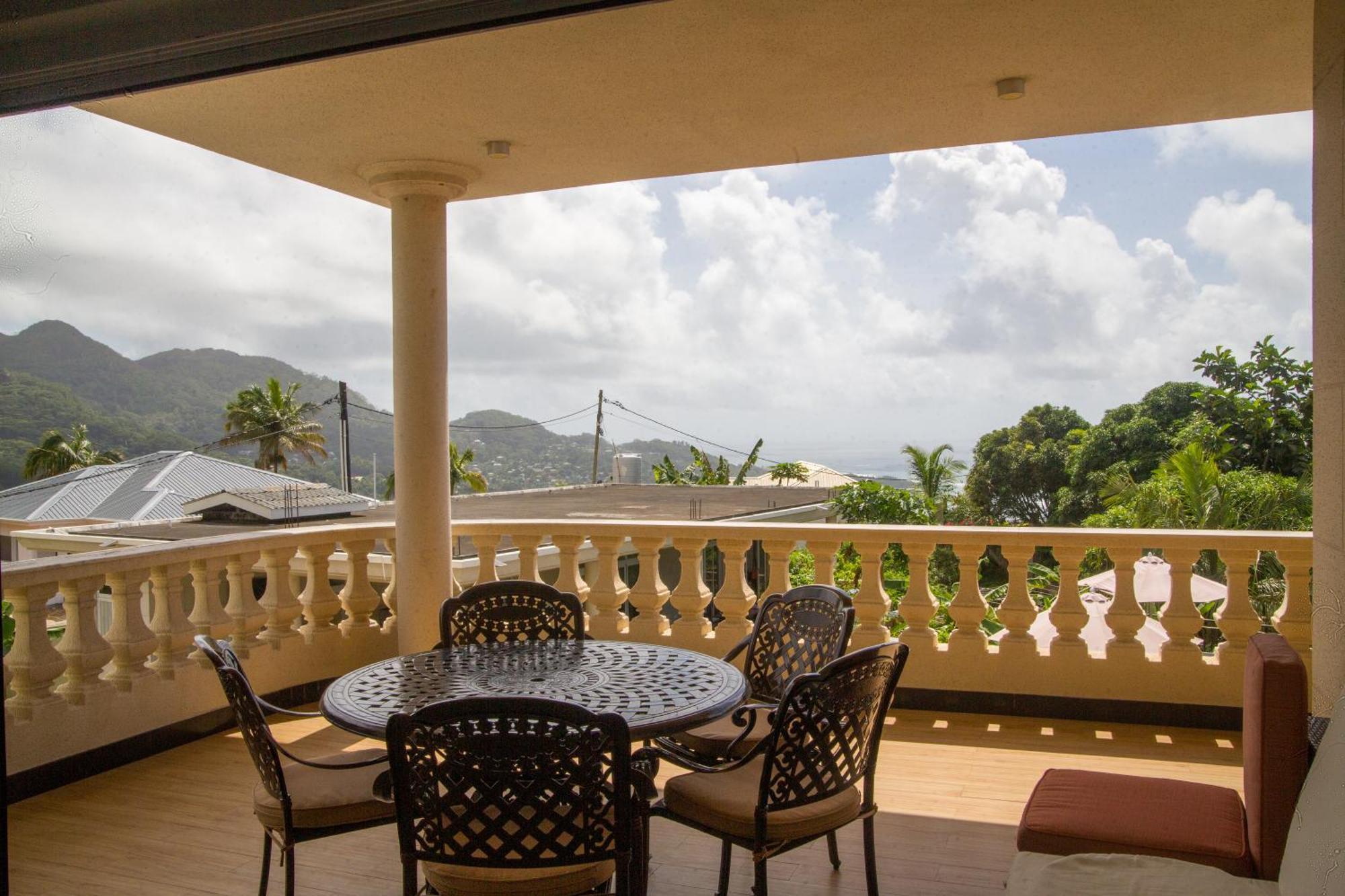 Amanda Villa - Best Value Mountain Top Inn Au Cap Exterior photo